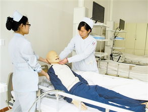高科技教学设备让全科医师练手 模拟人会喊痛，医药教学器材革新实践